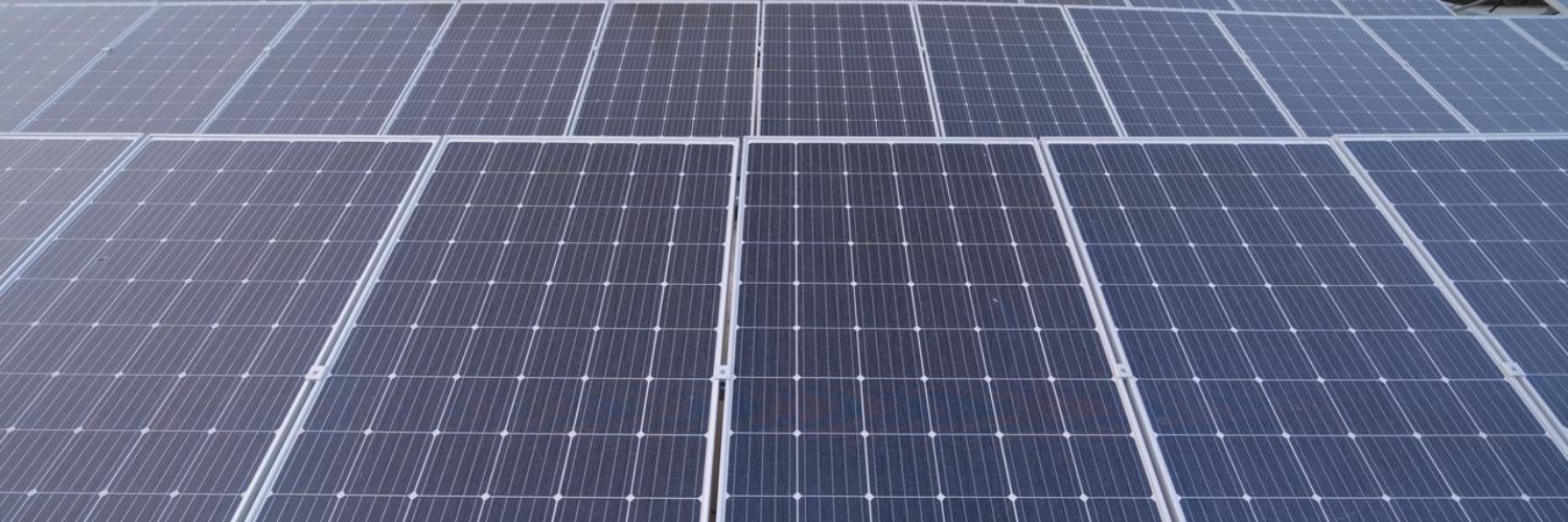 Imagen de referencia de Paneles Solares